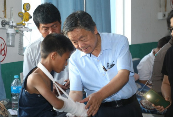 सुर्खेतमा आयोजित नबिल निःशुल्क जलन शिविरमा १९४ को उपचार