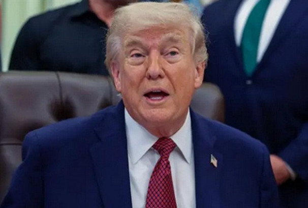 ट्रम्पद्वारा इरान युद्ध वार्ताका लागि पाकिस्तान जाने अमेरिकी दूतहरूको भ्रमण रद्द