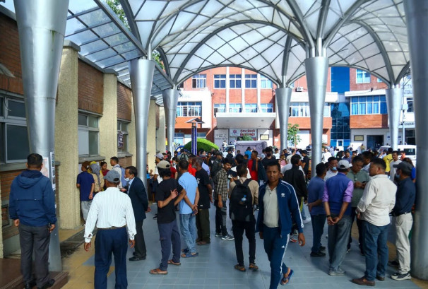 भोटेकोशीको कहाली : शिक्षण अस्पतालमा ९४ शव, पहिचान ९ जनाको मात्रै