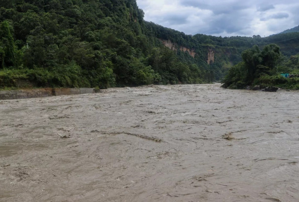 कालीगण्डकीको बाढीले पर्वतमा करिब ८० घर बगायो, मानवीय क्षतिको विवरण यकिन हुन बाँकी