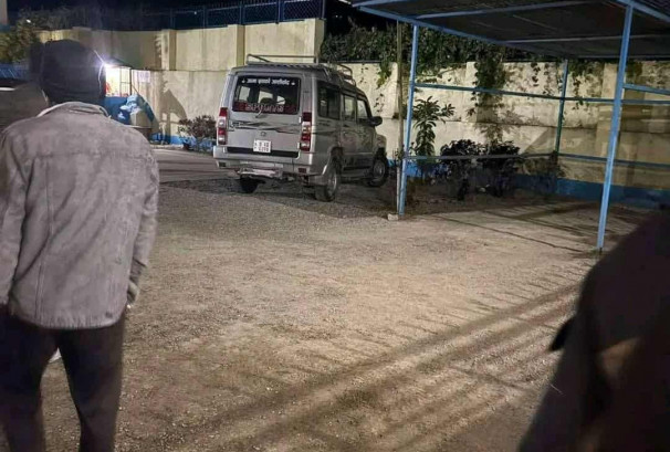 Breaking : सिन्धुलीको एसबीआई बैंकबाट लुटिएकोमध्ये एकबोरा पैसा जंगलमा फेला !