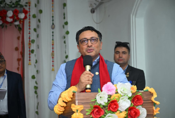 आफ्नै आम्दानीबाट देश बनाउने बजेट ल्याएका छौँ : अर्थमन्त्री डा.स्वर्णिम वाग्ले
