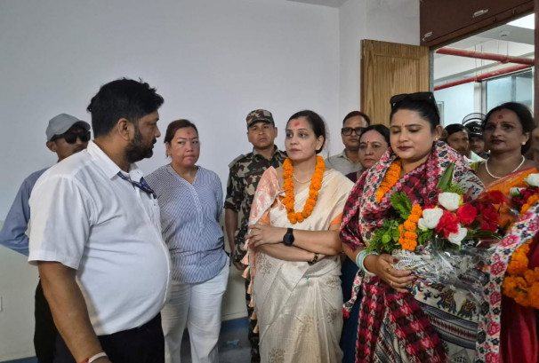 स्वास्थ्य विज्ञान प्रतिष्ठान निर्माणमा सरकार सक्रिय, मन्त्री मेहताद्वारा प्रस्तावित जग्गा र अस्पताल निरीक्षण