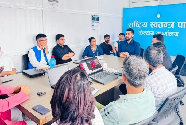 भोटेकोशी बाढी प्रभावित क्षेत्रमा प्रभावकारी राहत–उद्धार गर्न रवि लामिछानेको निर्देशन