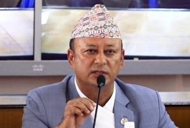 लोडसेडिङ हल्ला मात्रै, विदेशबाट समेत फोन गरेर हैरान बनाईरहेका छन्: ऊर्जामन्त्री खड्का