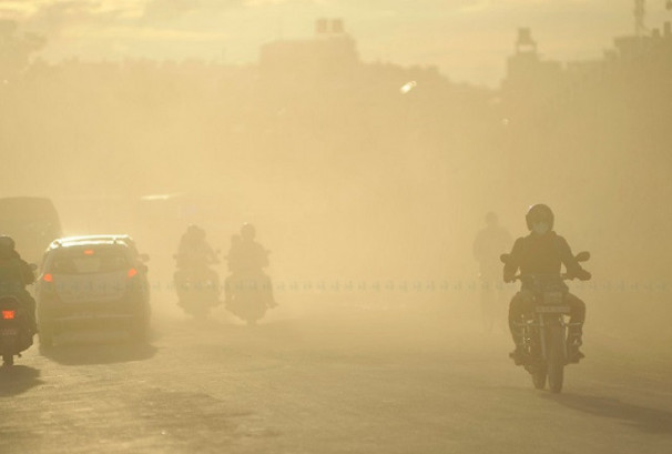 वायु गुणस्तर खस्किएसँगै काठमाण्डौ बन्यो विश्वकै दोस्रो प्रदुषित शहर, वर्षा अभाव र डढेलोको संयुक्त प्रभाव