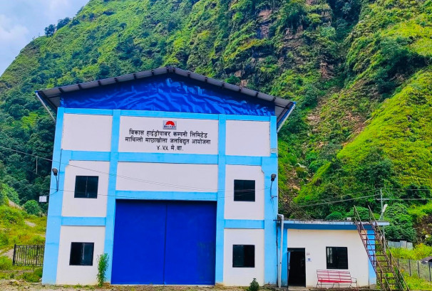 रु. ५०० माथि सेयरमूल्य रहेको विकास हाइड्रोमा बाढीको धक्का, ठूलो क्षतिपछि उत्पादन बन्द