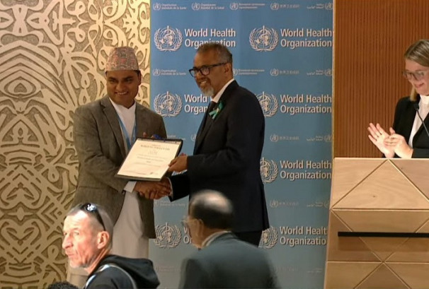 सुर्ती नियन्त्रणमा असाधारण योगदानका लागि विश्व स्वास्थ्य संगठनद्वारा स्वास्थ्यमन्त्री पौडेल पुरस्कृत