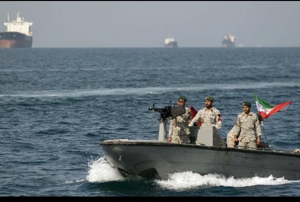 इरानले 'पूर्ण रूपमा खोल्यो' स्ट्रेट अफ हर्मुज, विश्व तेल बजारमा राहत