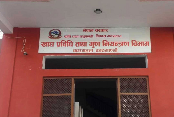 दशैंमा यात्रुलाई बासी खाना बेचे कारबाही हुने, राजमार्गका होटललाई खाद्य विभागको १३ बुँदे निर्देशन