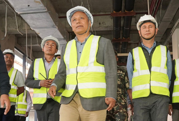 नयाँ संसद भवन पुसभित्र नसके ठेकेदार कम्पनीलाई कारबाही गर्ने कुलमानको चेतावनी