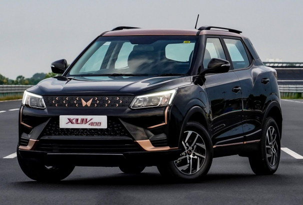 महिन्द्राको  XUV400 EV मा देखिए ६ गम्भीर समस्या, ब्याट्रीदेखि ब्रेकसम्म गुणस्तरहीन !