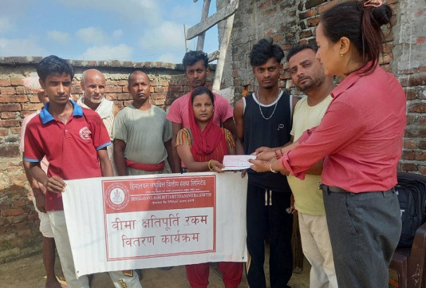 हिमालयन लघुवित्तद्वारा ऋण मिनाहा तथा बीमा दाबी भुक्तानी