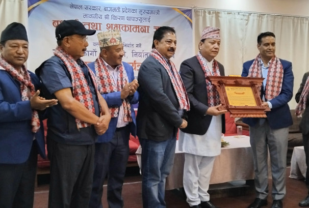 भोटेकोशी बाढीपीडितको पुनर्स्थापना र पुनर्निर्माण प्रदेश सरकारको पहिलो प्राथमिकता : मुख्यमन्त्री थापा
