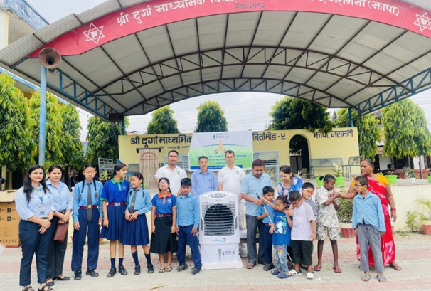 कामना सेवा विकास बैंकद्वारा दुर्गा माध्यमिक विद्यालयलाई कुलर तथा ब्रेल पेपर हस्तान्तरण