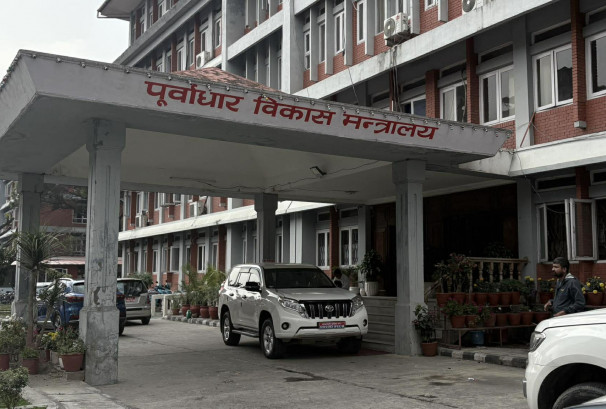 सडक सीमा मिचे ५ लाखसम्म जरिवाना, अनुमति बिना सडक खन्न नपाइने