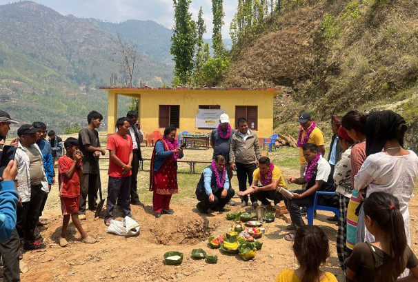 सिद्धार्थ बैंकको सहयोगमा जनप्रिय आधारभूत विद्यालय भवनको पुनर्निर्माण सुरु