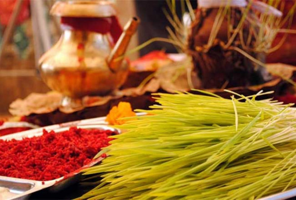 आज विजयादशमी : टीका थाप्दा कता फर्किने, विदेशमा कुन साइत मान्ने ?