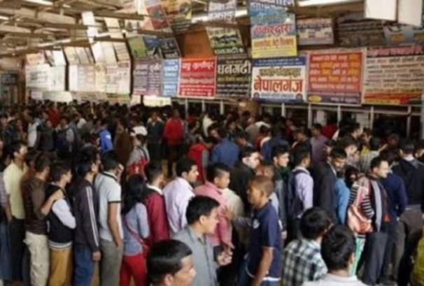 आजदेखि दसैँको अग्रिम टिकट खुला, रातिदेखि नै यात्रुको लाइन