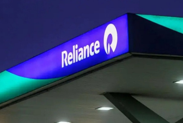 ब्लूमबर्गको रिपोर्टको खण्डन गर्दै रिलायन्स इन्डस्ट्रिजले भन्यो, ‘रुसबाट तेल आएको छैन’