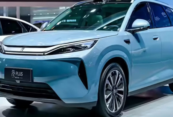 बीवाईडीले लञ्च गर्यो ९ मिनेटमै चार्ज हुने नयाँ जेनेरेशनको अट्टो थ्री कार, दिन्छ ६३० किमीको दमदार रेञ्ज