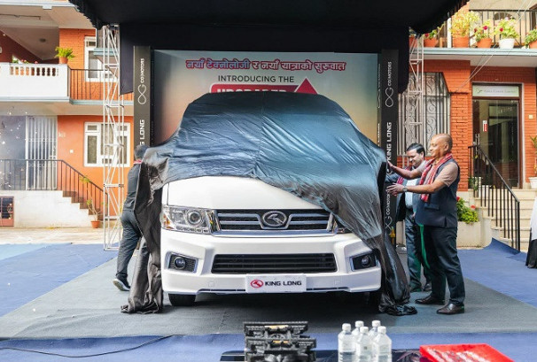 किंगलङ्गको नयाँ १६ सिटर सार्वजनिक, मूल्य कति ?