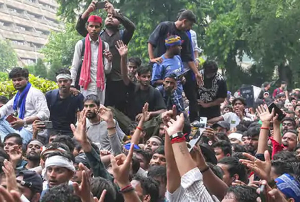 दिल्लीमा विद्यार्थी आन्दोलन चर्कियो, बंगालबाट थप २० कम्पनी सुरक्षाकर्मी झिकाइँदै