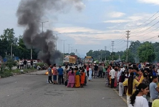 गरिमा हत्या प्रकरणमा सहमति भएसँगै खुल्यो चार दिनदेखि अवरुद्ध वीरगन्ज–पथलैया सडक