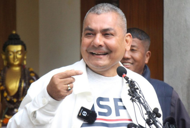 दुर्गा प्रसाईंलाई तीन दिन हिरासतमा राख्न अदालतको अनुमति