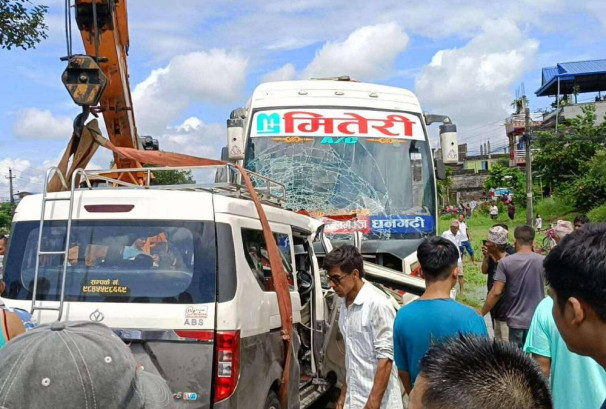 बिग्रँदो हाईवे, लापरवाह चालक, तर दोषी बनाइयो इभीलाई !