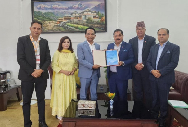 मौद्रिक नीतिमार्फत अर्थतन्त्रलाई गति दिई निजी क्षेत्रको मनोबल बढाउन राष्ट्र बैंकलाई एफएनसीसीआईको सुझाव