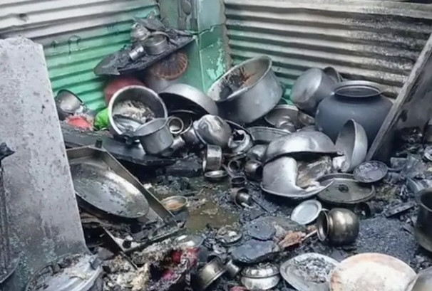 फ्रिज विस्फोटपछि घरमा भीषण आगलागी, कर्नाटकमा एकै परिवारका चार जनाको मृत्यु