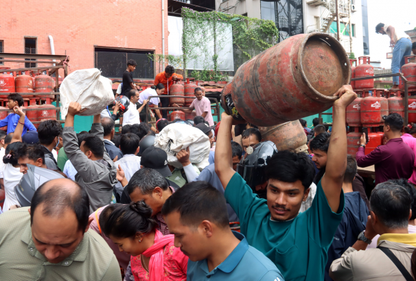 ग्यास किन्दा अब बिल अनिवार्य, महासंघले व्यवसायी र उपभोक्ता दुवैलाई गर्‍यो आग्रह