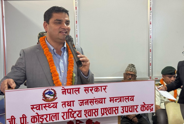 स्वास्थ्य बीमा बोर्डको भुक्तानी क्षमता बढाउन अस्थायी जनशक्ति थप्ने स्वास्थ्य मन्त्रीको प्रस्ताव स्वीकृत