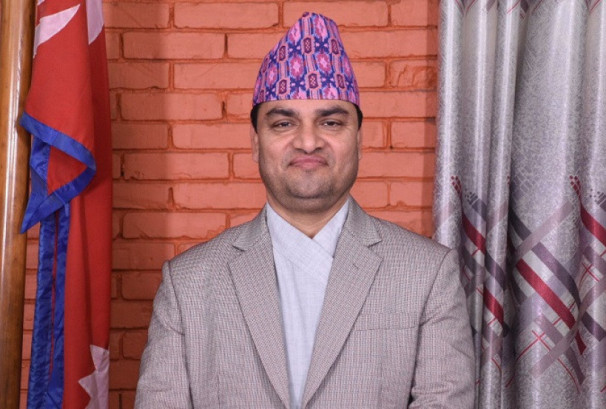 स्वास्थ्य संस्था सञ्चालन मापदण्ड परिमार्जन गर्ने स्वास्थ्यमन्त्री पौडेलको तयारी