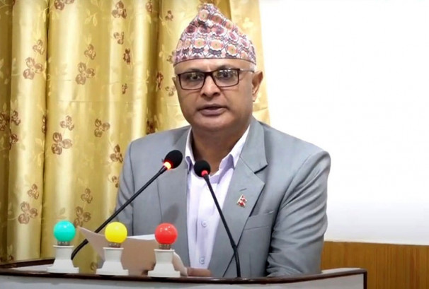 हिक्मत कार्कीविरुद्ध हस्ताक्षर अभियान तीव्र, मुख्यमन्त्रीनिकट सांसद असन्तुष्ट