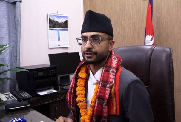 आइतबारको बिदा तत्काल नहट्ने, दीर्घकालसम्म कायम रहने सरकारको भनाइ