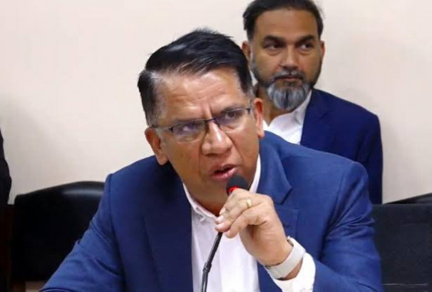 पाँच वर्षभित्र सबै नेपालीलाई स्वच्छ खानेपानी पुर्‍याउने सरकारको लक्ष्य
