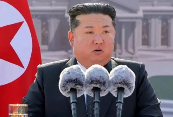 ट्रम्प दक्षिण कोरिया पुग्नुअघि उत्तर कोरियाले गर्यो मिसाइल परीक्षण