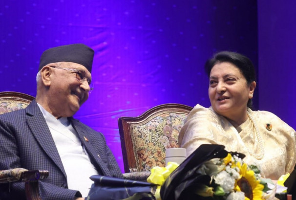 पूर्वराष्ट्रपति भण्डारी र एमाले अध्यक्ष ओलीवीच दुई घण्टा संवाद, एमालेको आन्तरिक राजनीति मुख्य एजेन्डा
