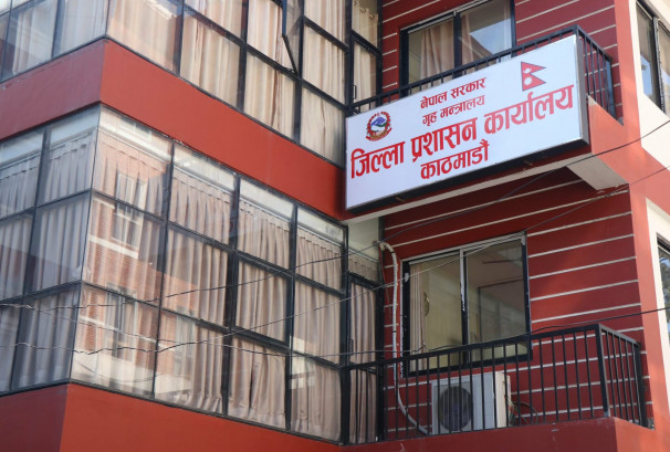 छात्रालाई मानसिक यातना दिएको आरोप, ‘न्यु फेमिली गर्ल्स होस्टल’ बन्द; ३ लाख जरिवाना