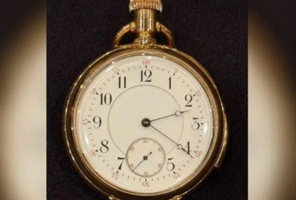 टाइटानिक यात्रुको घडीको रेकर्ड बोली, १७.८० करोड पाउण्डमा बिक्यो