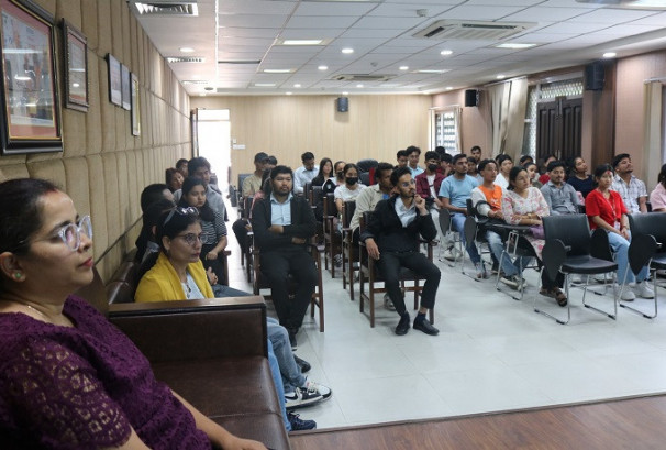 वित्तीय साक्षरतामा जोड दिदै नेप्से, कार्यालय परिसरमै विद्यार्थीलाई बोलाएर प्रशिक्षण