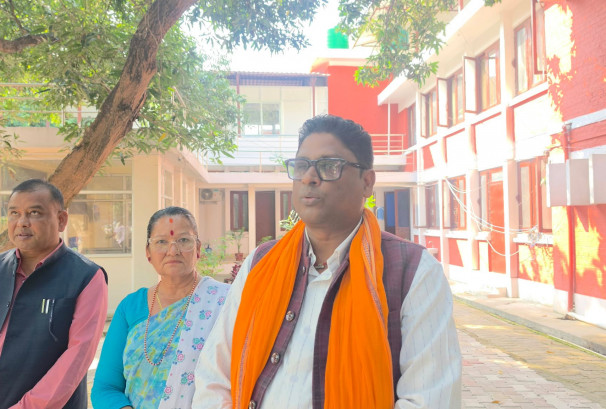 मधेश सरकारबाट बाहिरियो एमाले, मन्त्रीहरुले बुझाए राजीनामा