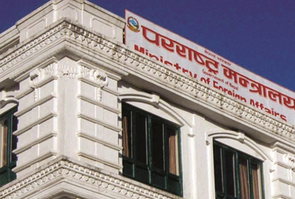 विदेशस्थित नेपाली नियोगलाई राहत सहयोग संकलनका लागि छुट्टै बैंक खाता खोल्न सरकारको निर्देशन