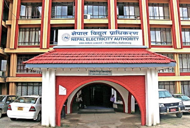 बाढीले ऊर्जा पूर्वाधारमा ठूलो क्षति, ८ आयोजना अझै प्रणालीबाहिर