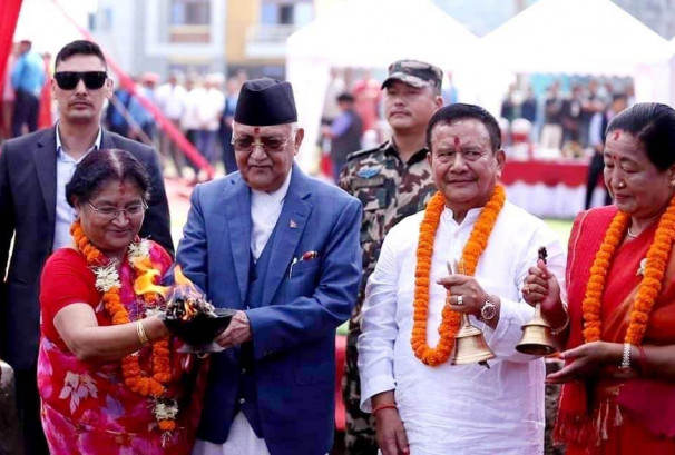 अर्बौंको पार्टी भवन प्रस्तावबाट एमाले पछि हट्दै, मीनबहादुर गुरुङको ‘दान’ अस्वीकार गर्ने तयारी