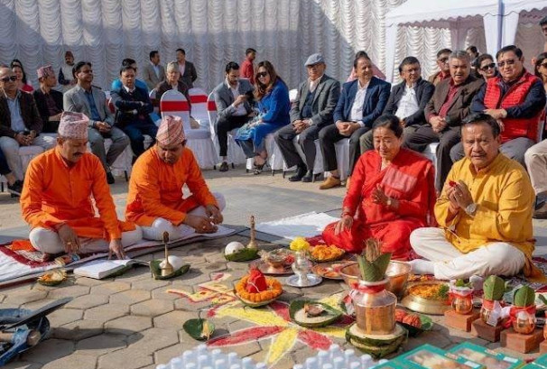 दरबारमार्गमा बन्दै २५ तले अन्नपूर्ण स्क्वायर, अध्यक्ष गुरूङ भन्छन्, ‘सुन्दर नेपालको सुन्दरताको प्रतीक हुनेछ’