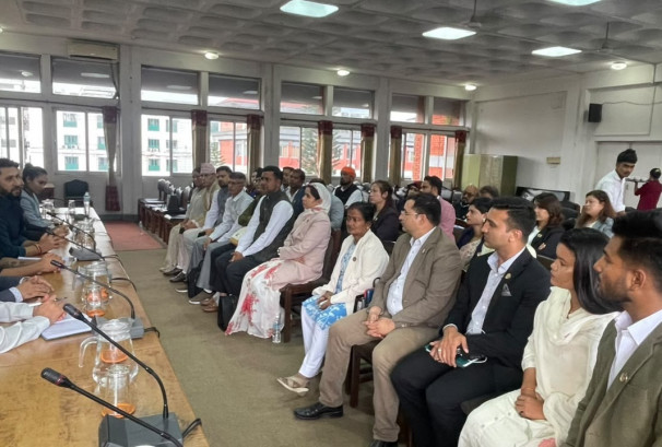 बारम्बार ताकेता गर्दा पनि रास्वपाका २६ सांसदले बुझाएनन् सम्पत्ति विवरण, पार्टीले नामै सार्वजनिक गर्‍यो