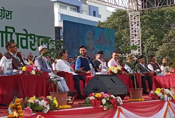 कांग्रेस महाधिवेशनमा सहभागी हुन खुलामञ्च पुगे रवि लामिछाने